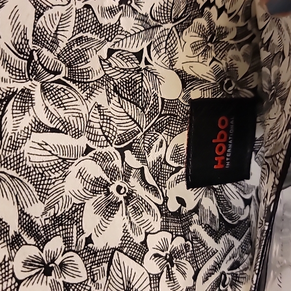 Large wallet - Picture 5 of 5